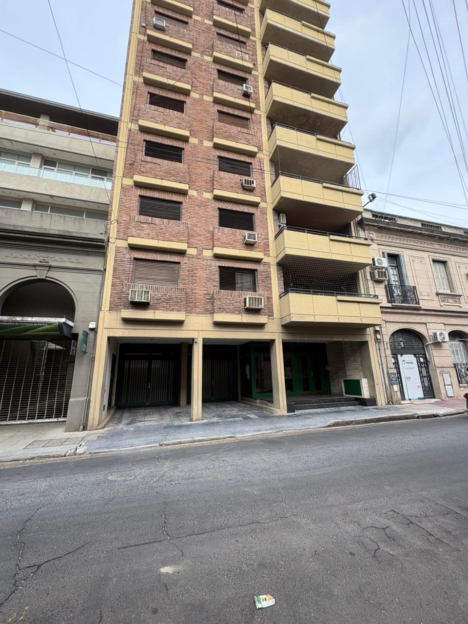 9 de Julio y 25 de Mayo (c.1544)